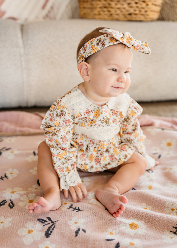 Daisy Floral - Organic Cotton Jacquard Sweater Knit Baby Blanket