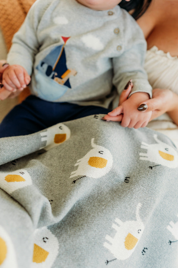 Elephant Organic Cotton Jacquard Sweater Knit Baby Blanket