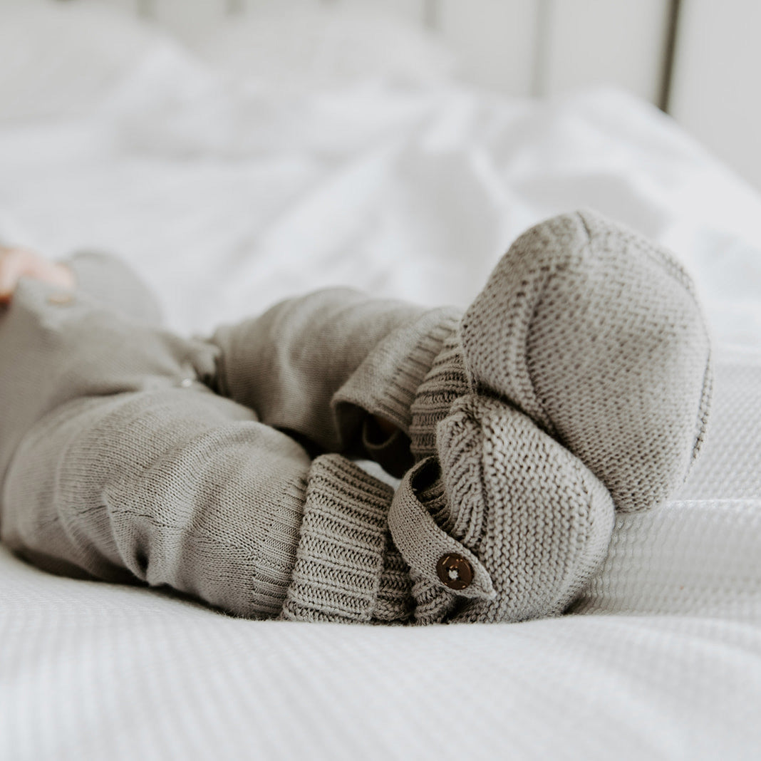 Heather Grey Milan Knit Cozy Baby Booties Texture (Organic Cotton)