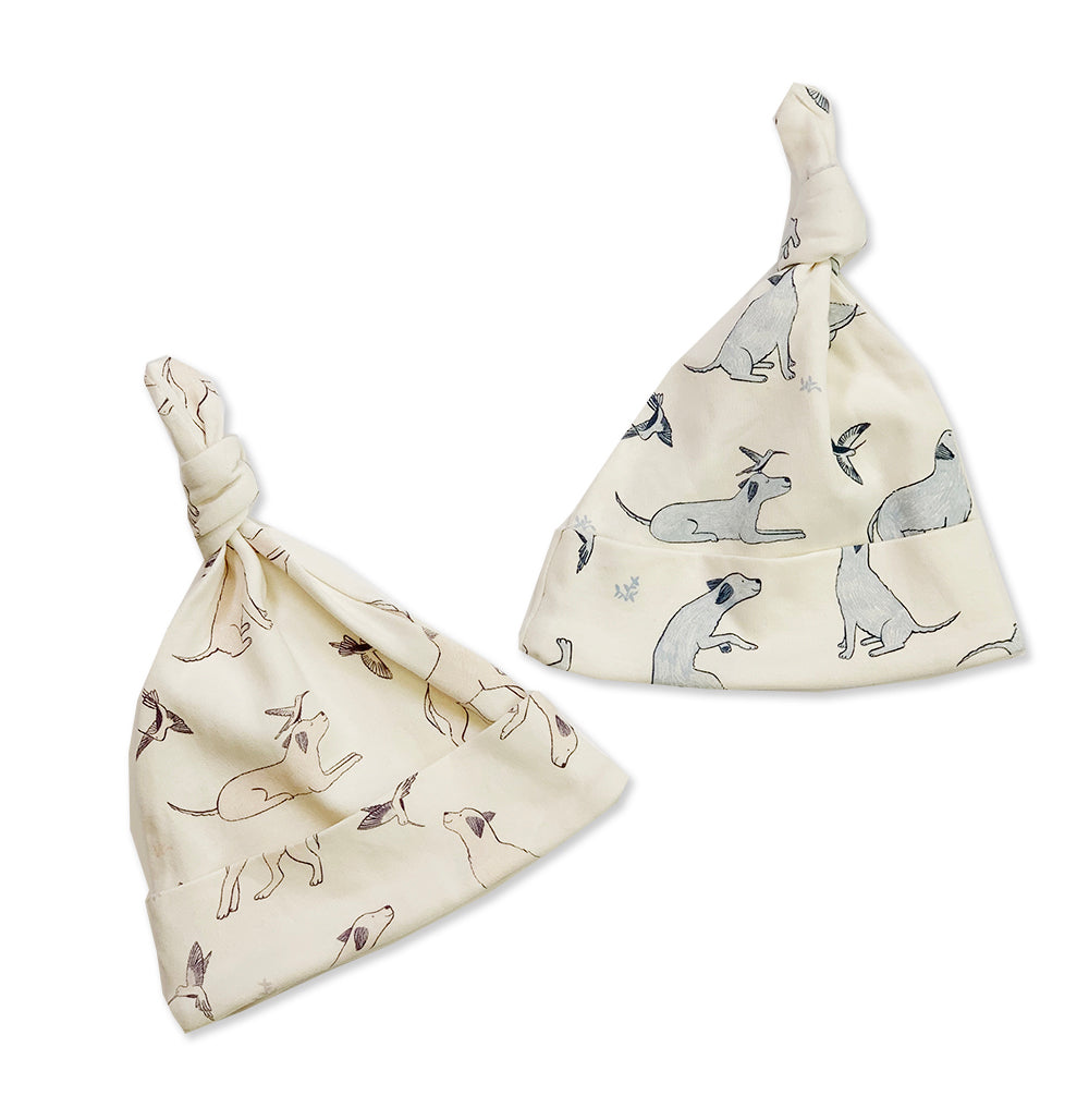 Kai Labrador Dog & Hummingbird Knotted Hat
