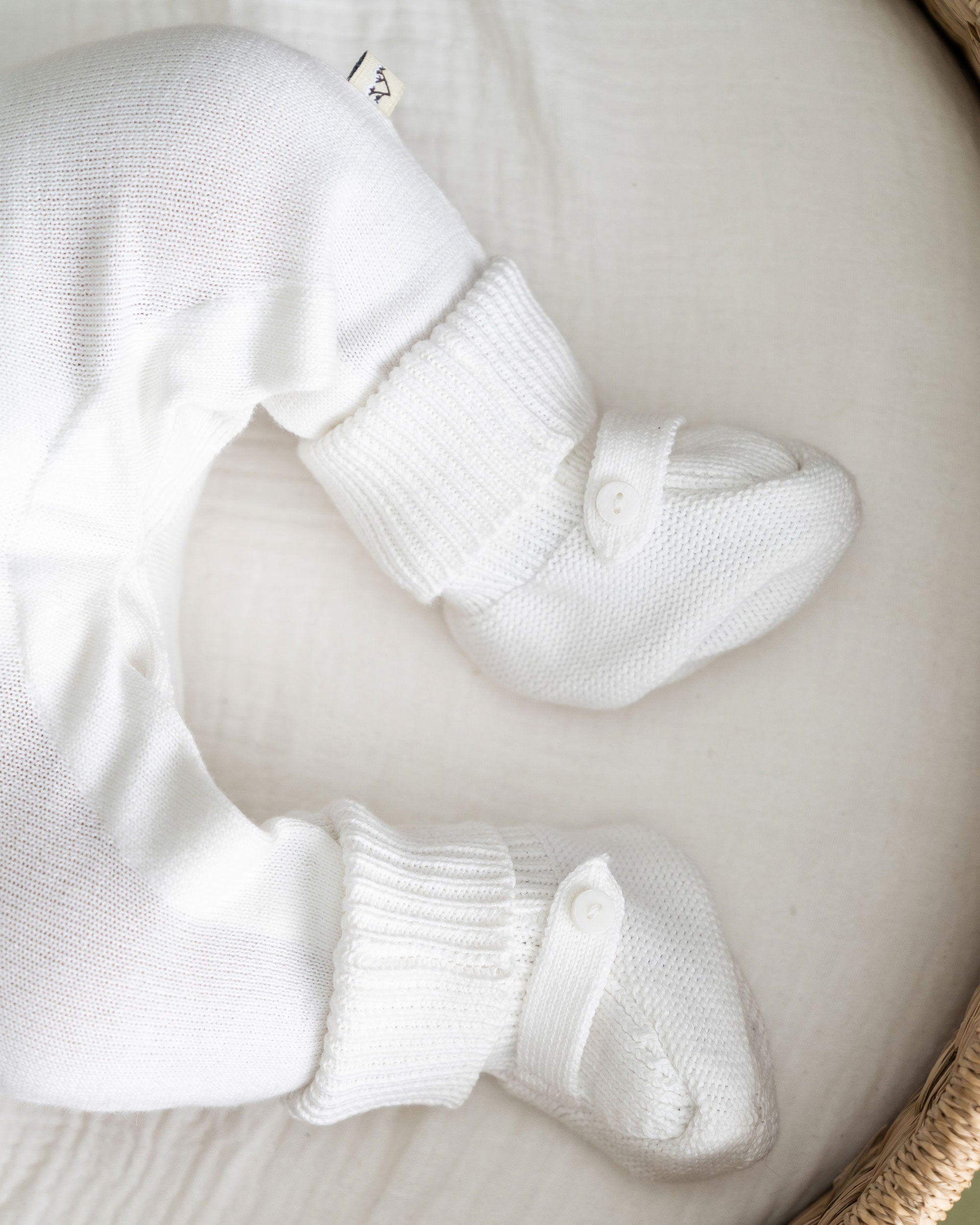 Dove White Milan Knit Cozy Baby Booties Texture (Organic Cotton)
