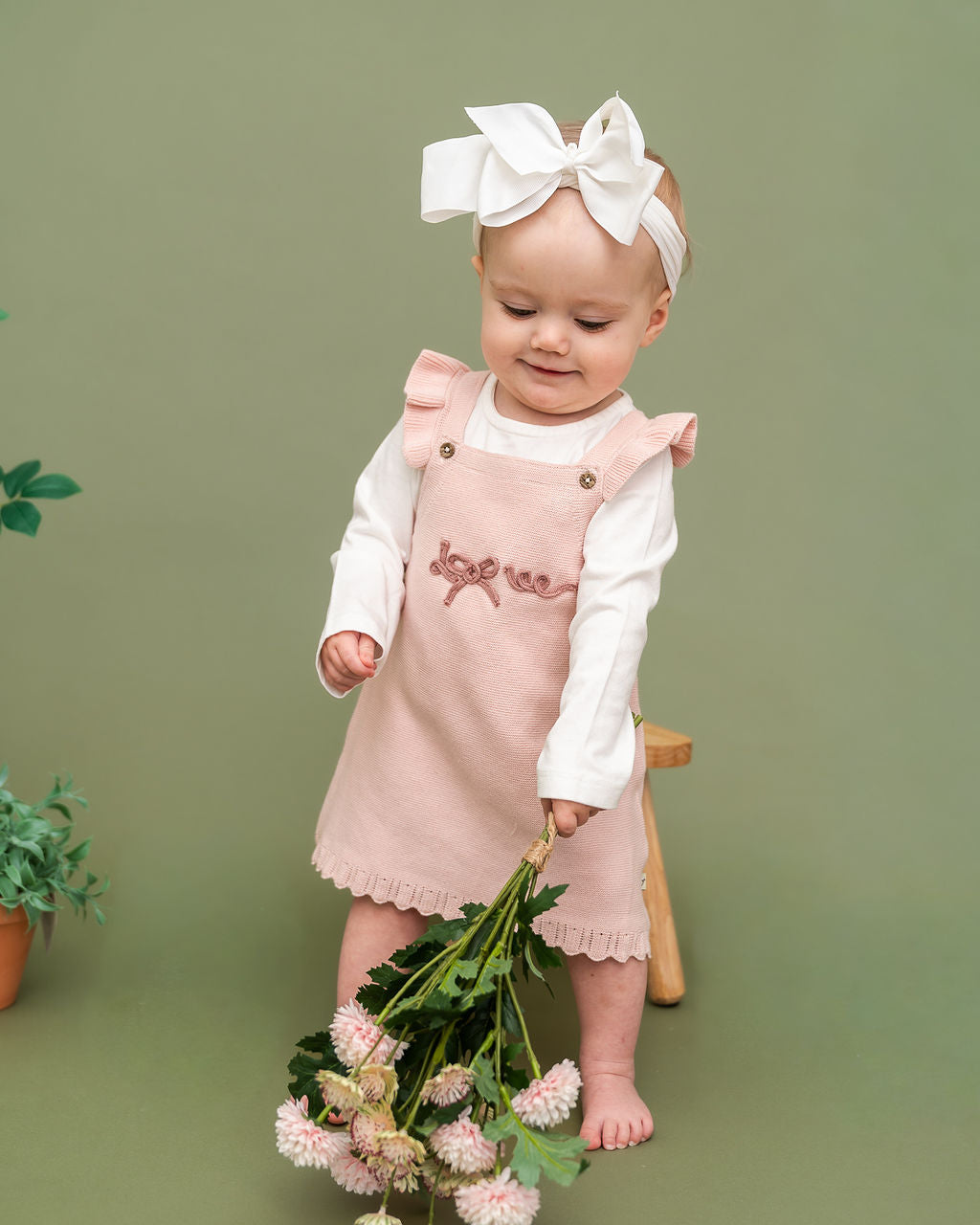 embroidered knit dress Love Sweater Baby & Bodysuit Set (Organic Cotton) Blush Pink / 12-18M Color:As Picture Hem Chiffon or Other sleeve stretch viscose knit SEASON::BRIDAL-FALL-2024