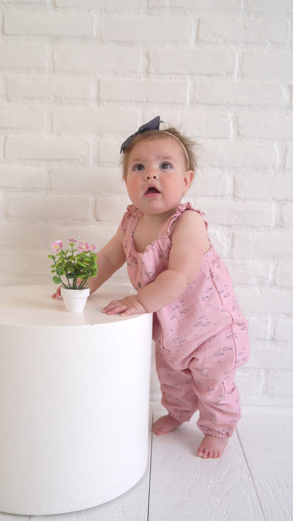 Fishes Sleeveless Baby Ruffle Baby Jumpsuit (Organic Muslin)