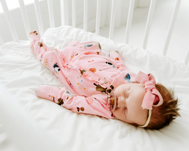 Organic Cotton Farm Ruffled Zipper Baby Jumpsuit Footie -Viverano
